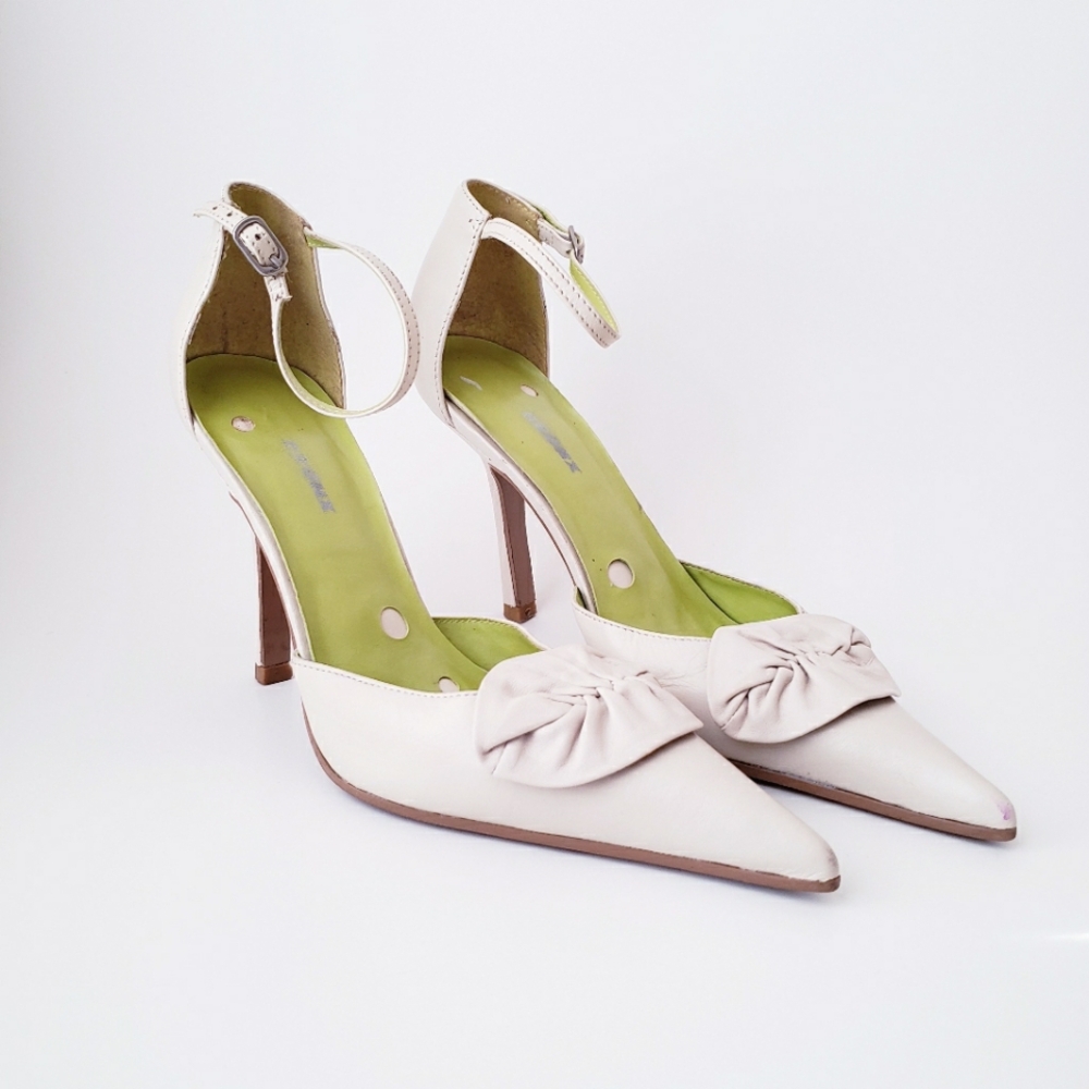 Vintage Bronx Cream Leather Ankle Strap Heels